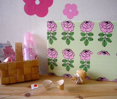 画像3: **marimekko ギフトbox  中　(vihkiruusu)**